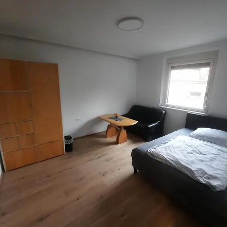 Quiet With Shared Kitchen Bathroom